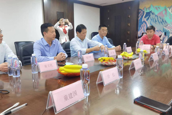 助力故鄉扶植！歡迎團風縣長及縣委副布告一行